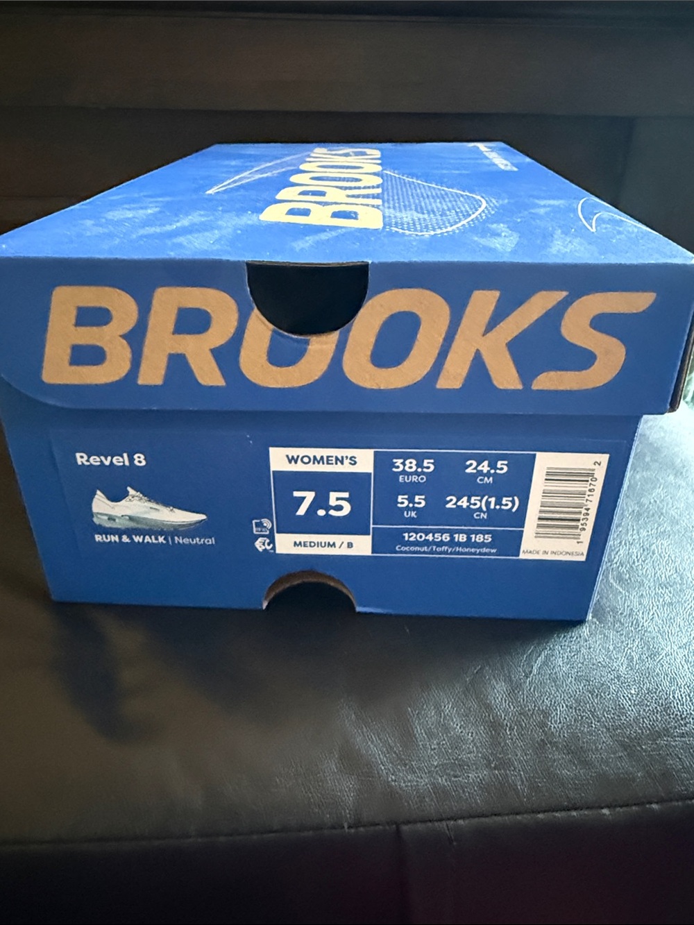 Brand New Brooks Revel 8 size 7.5 - Picture 8 of 8